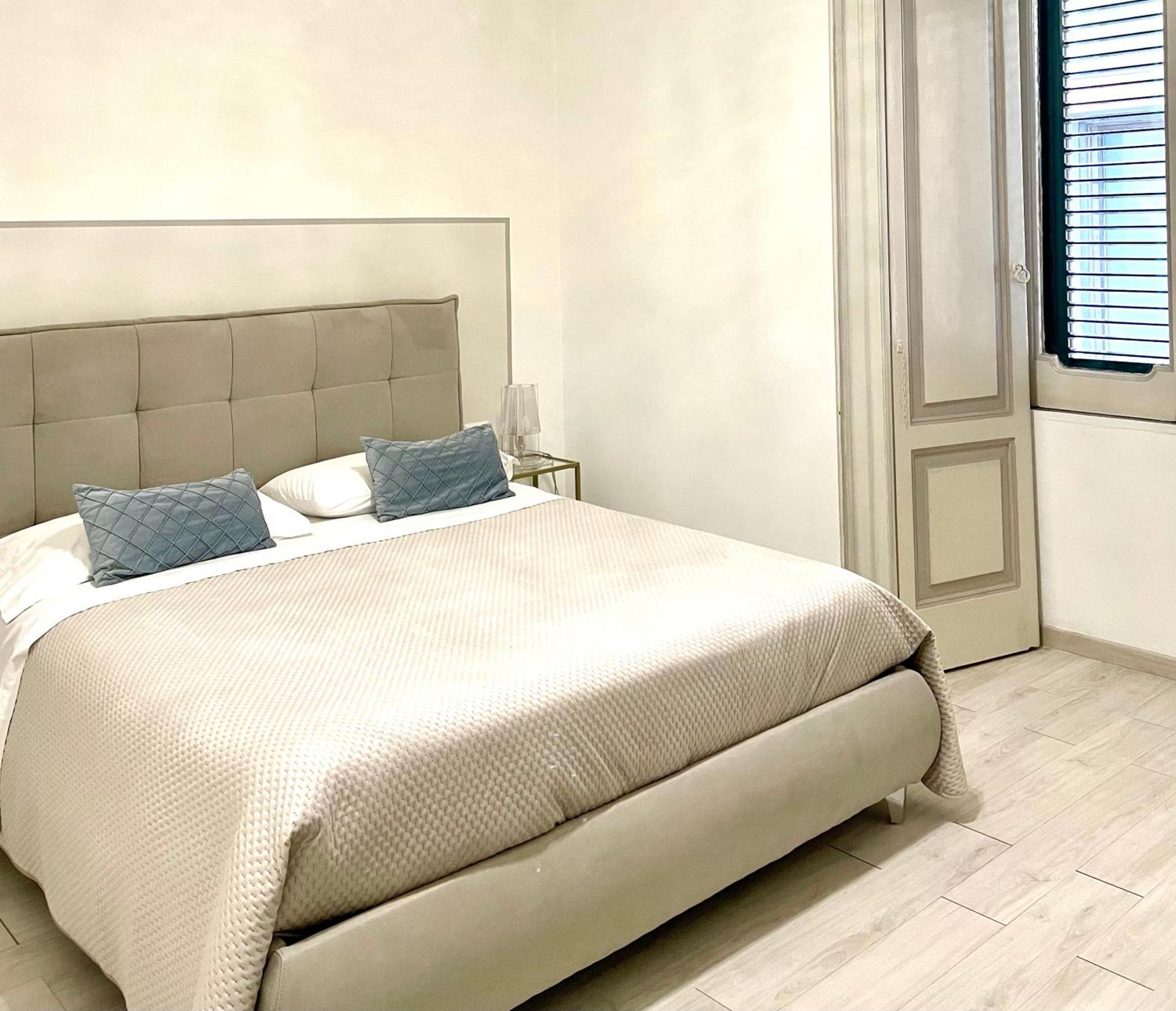Salerno Center House - Corso Vittorio Emanuele Apartment Exterior photo
